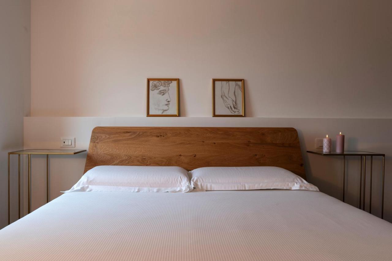 Absentia 1763 Garda Boutique Home - Lake Front Brenzone sul Garda Εξωτερικό φωτογραφία
