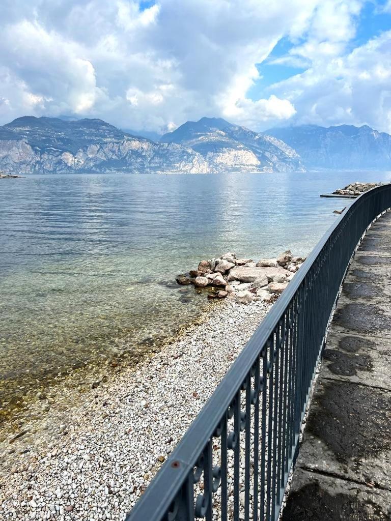 Absentia 1763 Garda Boutique Home - Lake Front Brenzone sul Garda Εξωτερικό φωτογραφία